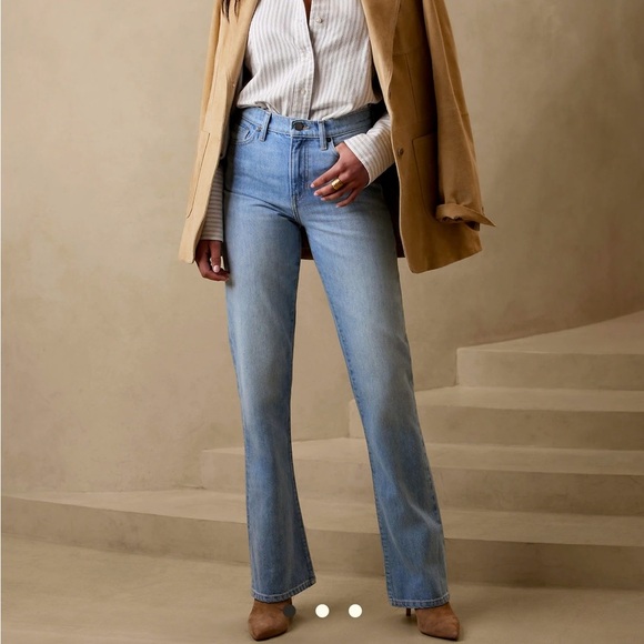 Banana Republic High Rise Bootcut Jeans - Picture 1 of 7